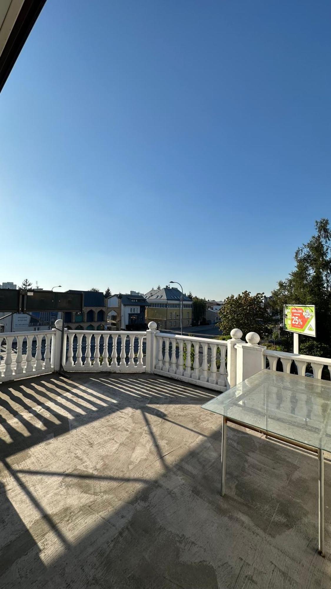 Lezzet B&B Pokoj Goscinny & Turkishrestaurant Varsovia Exterior foto